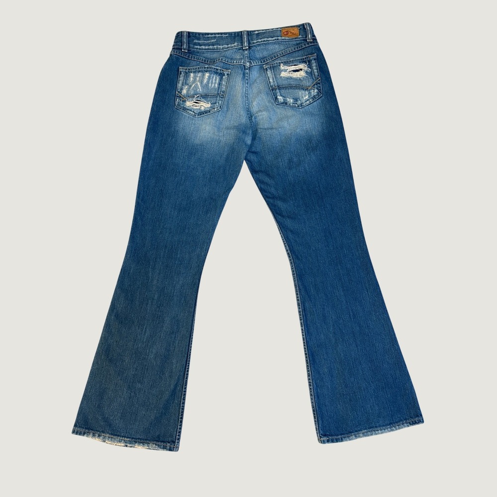 Buckle BKE Denim Low Rise Distressed Flare Jeans Blue Size 31 GUC Y2K - Picture 4 of 4